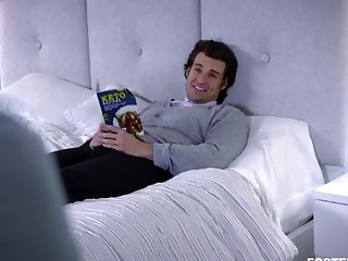 Jewelz Blu, Aaliyah Love in Foster Daughter Gets An Attitude Adjustment Shemale Porn